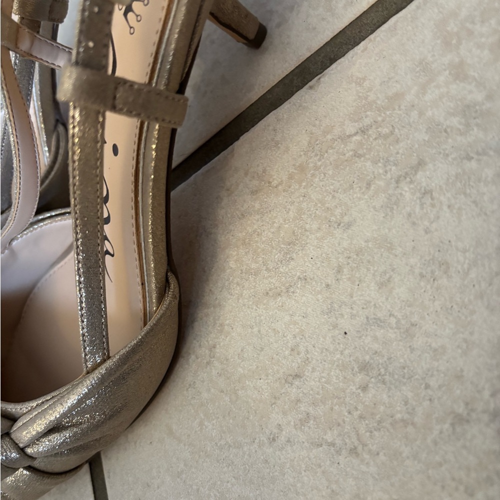 Nina Gold/Champagne Strappy Heels With Bow - Picture 3 of 5